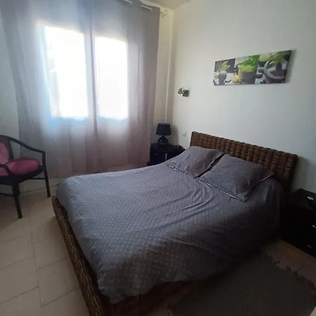 Maison Bord De Vila